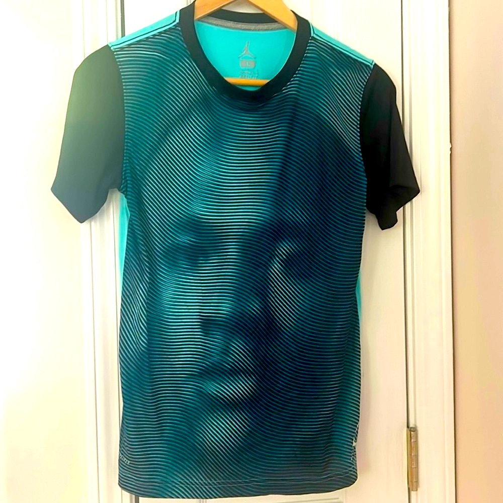 Youth XL dry fit Michael Jordan T-shirt